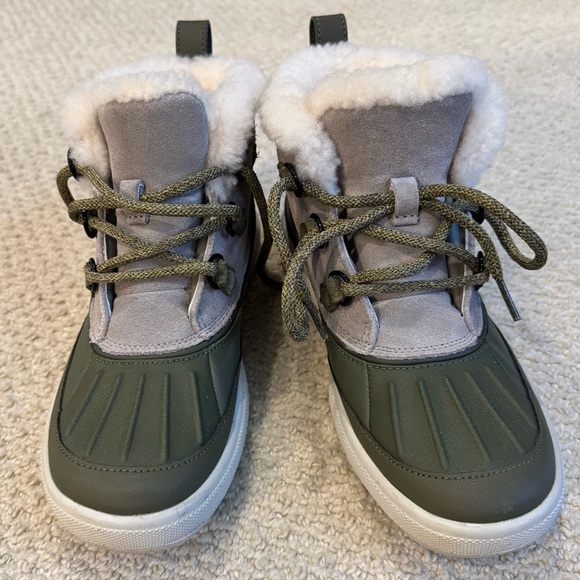 Nike Woodside Chukka2 Light Taupe Women's 7.5 - Picture 2 of 6
